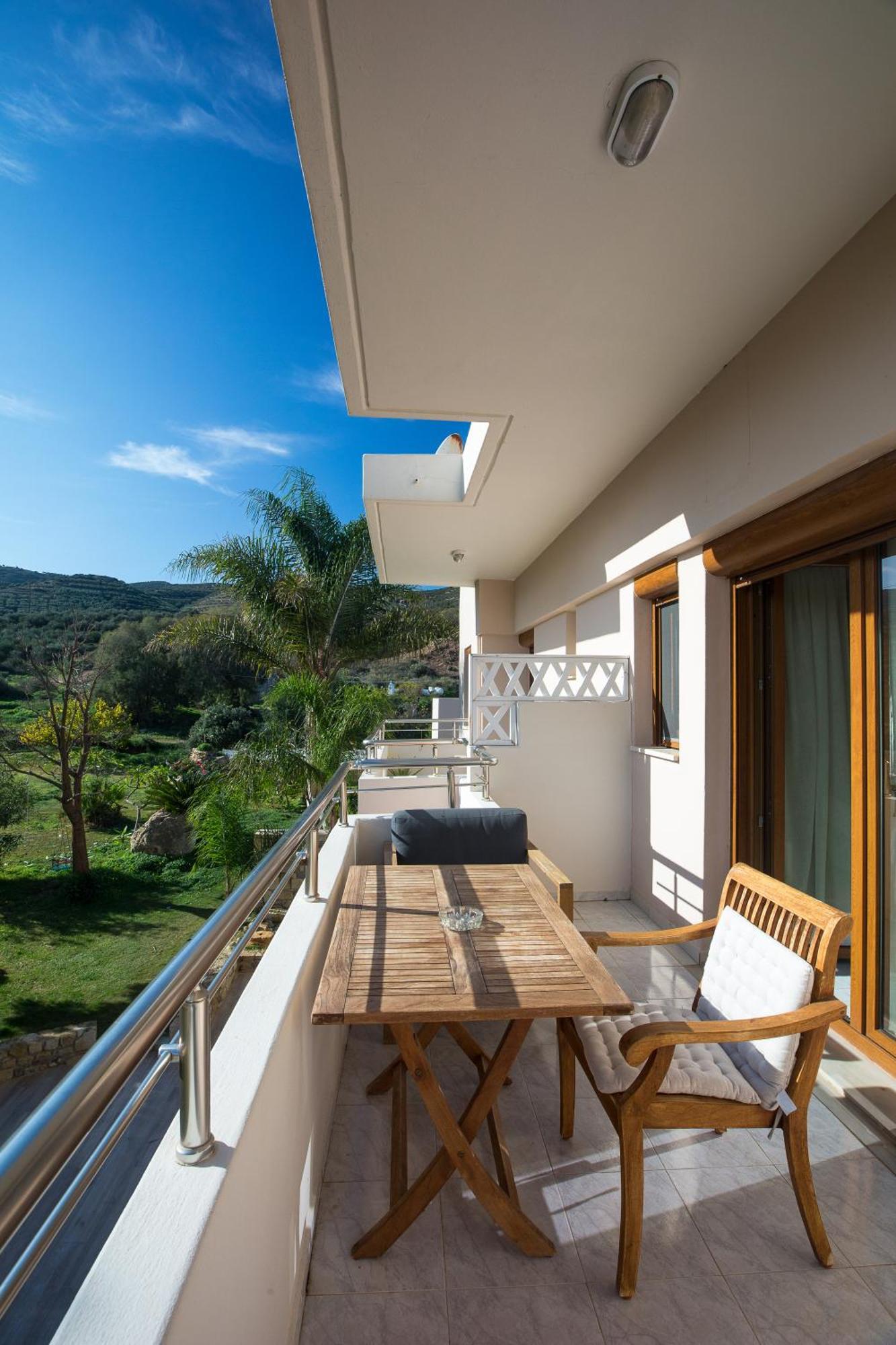 Arodamos Studios & Apts Киссамос Экстерьер фото